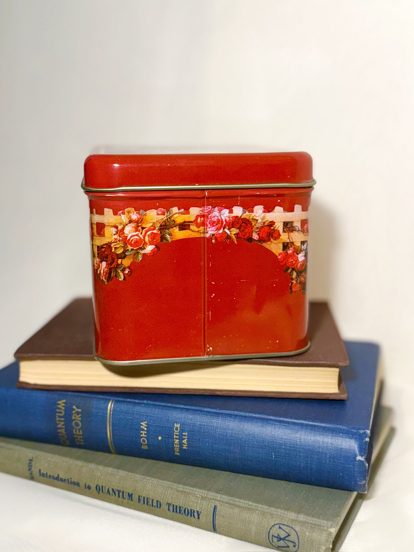 Rose Coca-Cola Tin