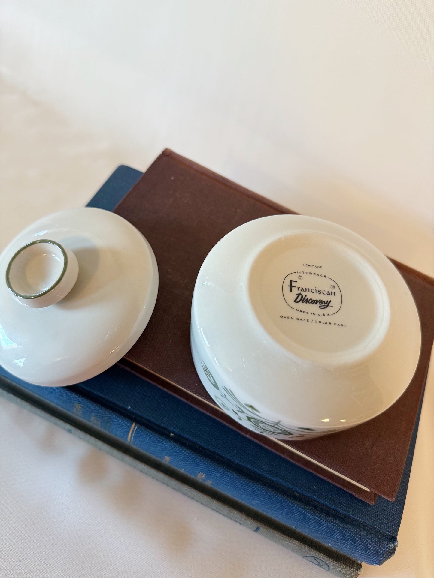 Franciscan Heritage Green Discovery Covered Sugar Bowl