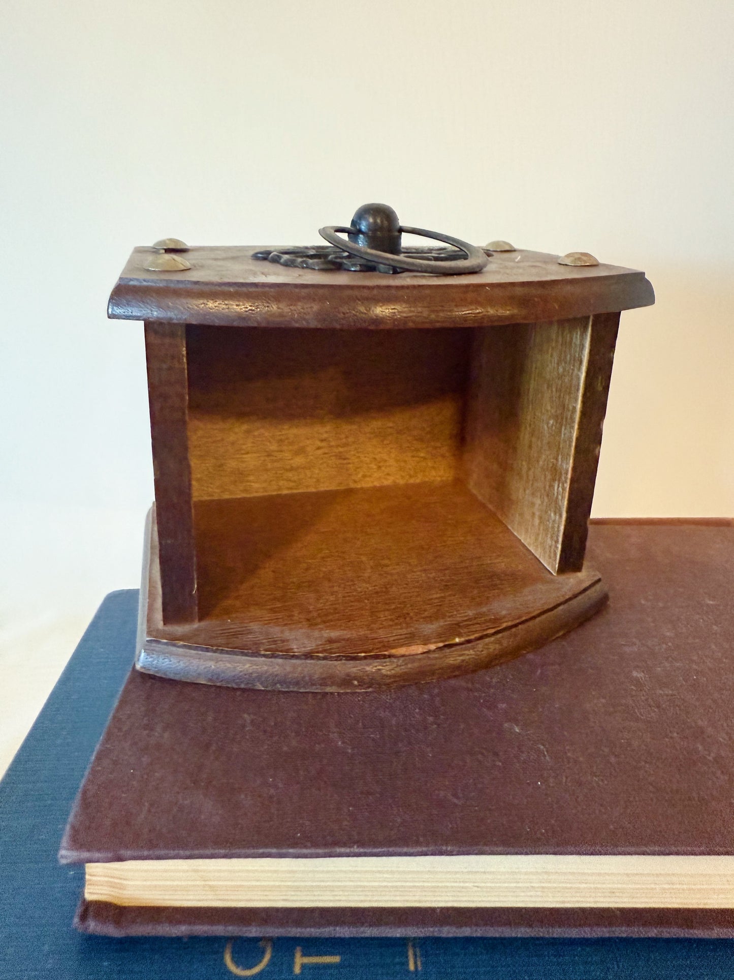 Vintage Wooden Case Coaster Set