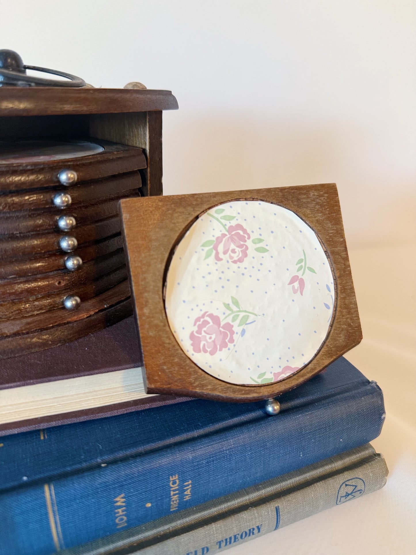 Vintage Wooden Case Coaster Set