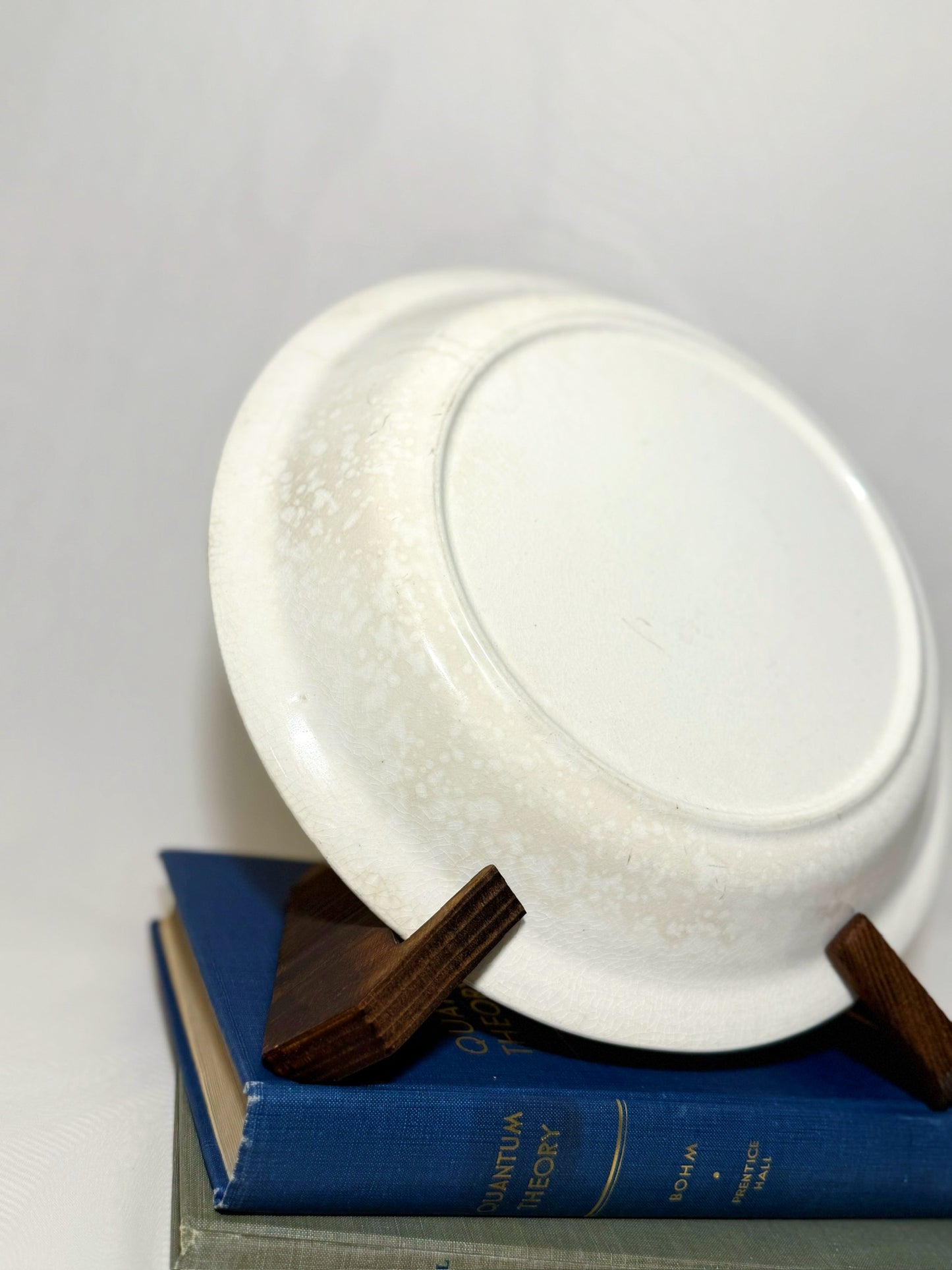Stoneware Strawberry Pie Pan