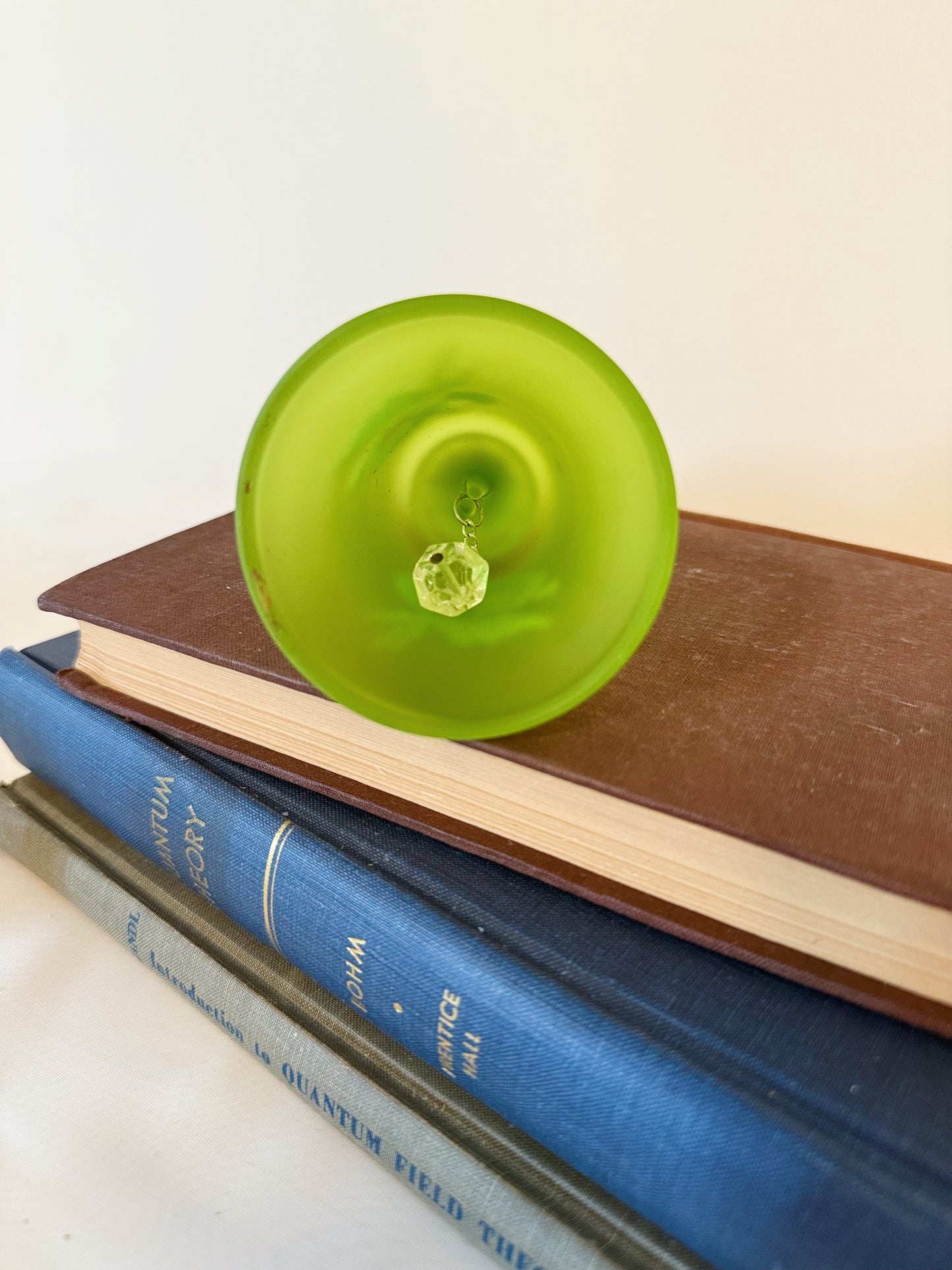 Westmoreland Frosted Green Daisy Glass Bell