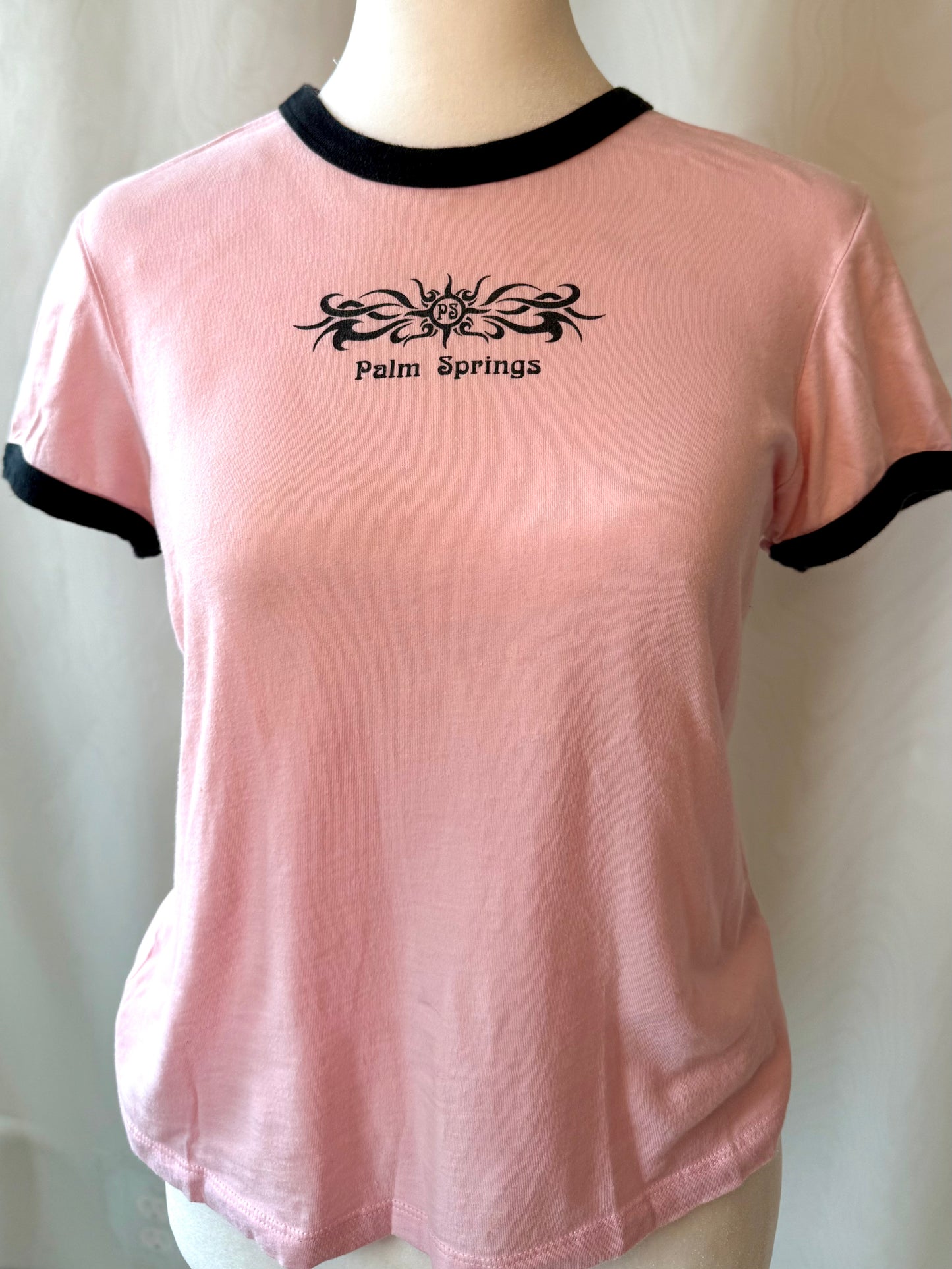 Palm Springs Graphic Ringer Tee | Size Medium