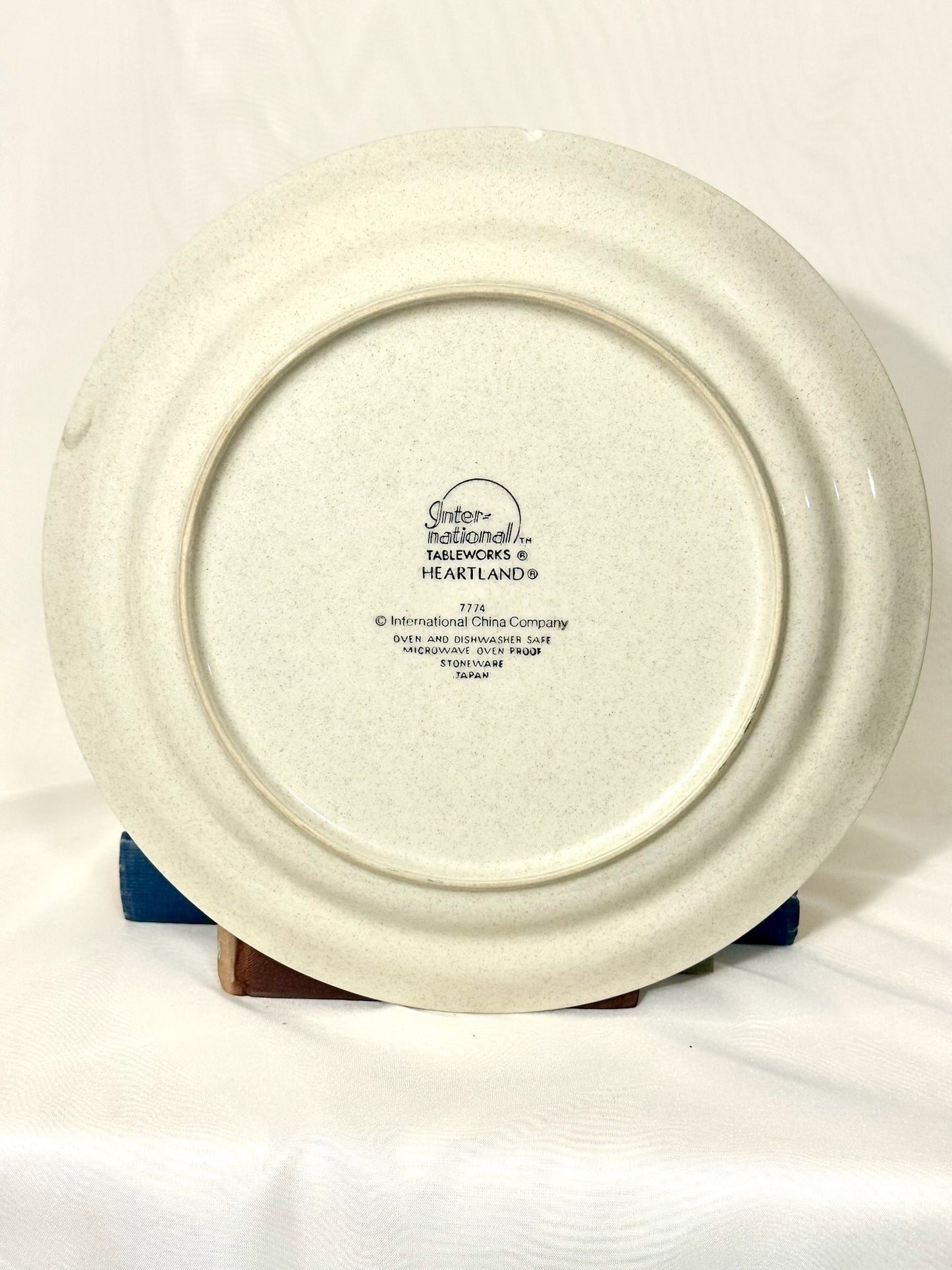 Heartland International Village Dinner Plate