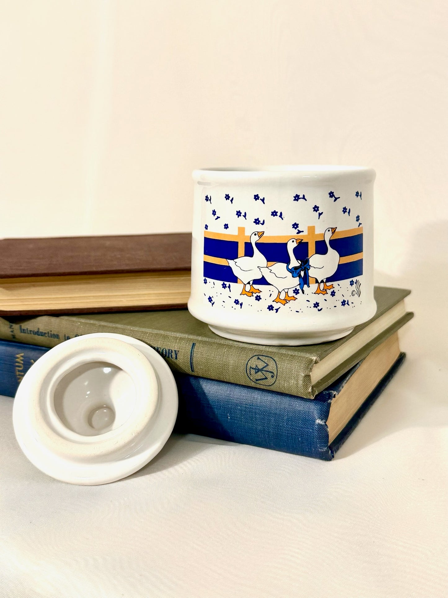 1970's Country Geese Ceramic Canister