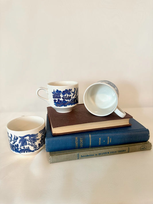 Set of Three Churchill England Blue Willow Teacups