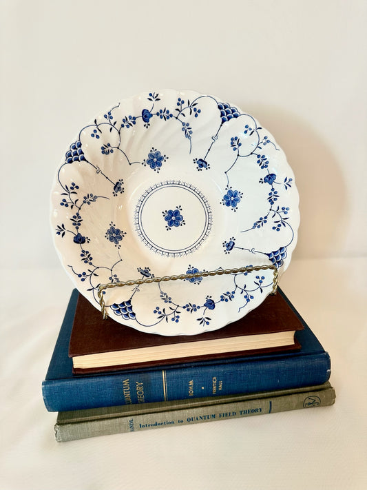 Myott Finlandia Genuine Hand Engraved Bowl