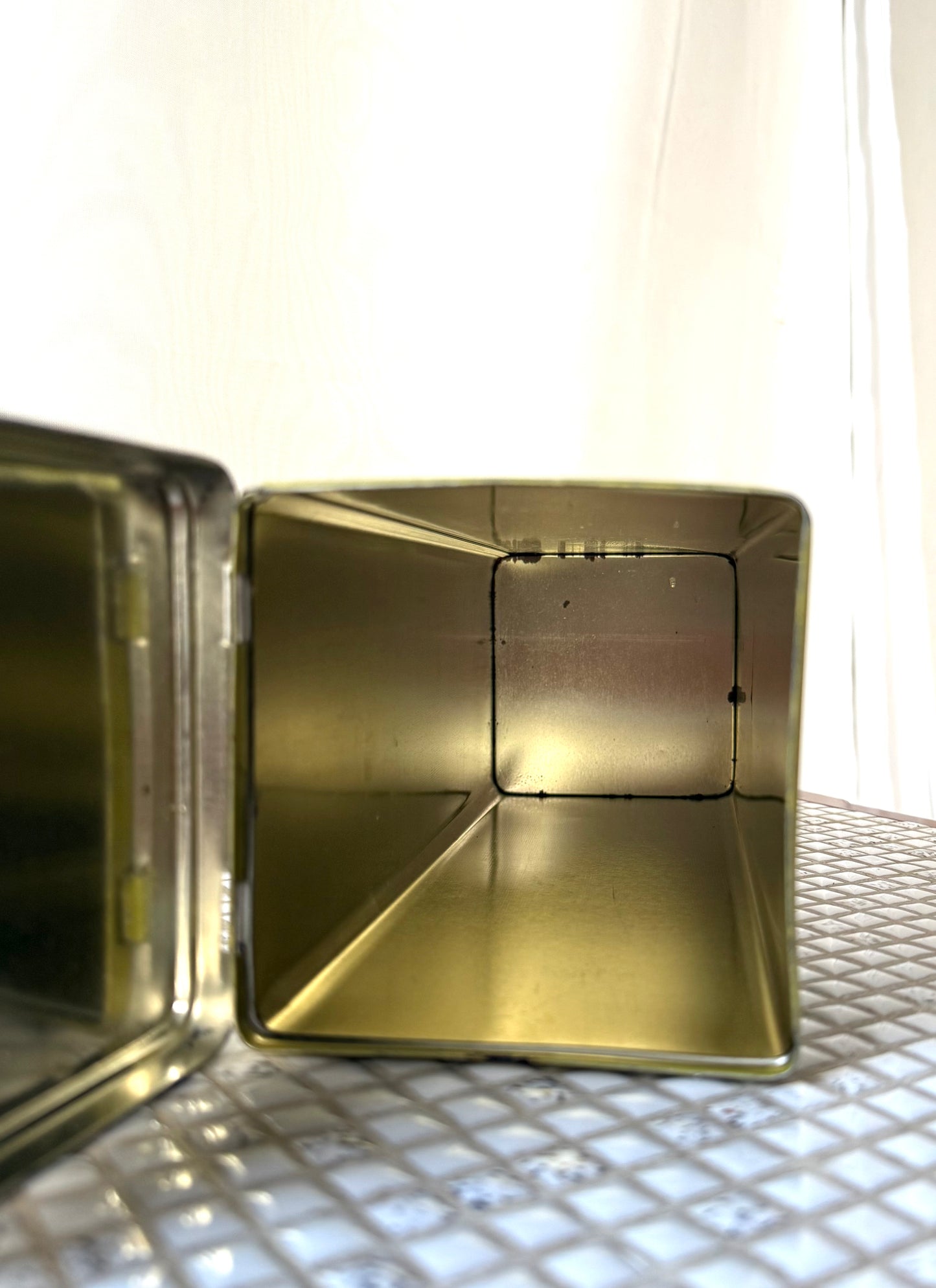 Pasta Tin