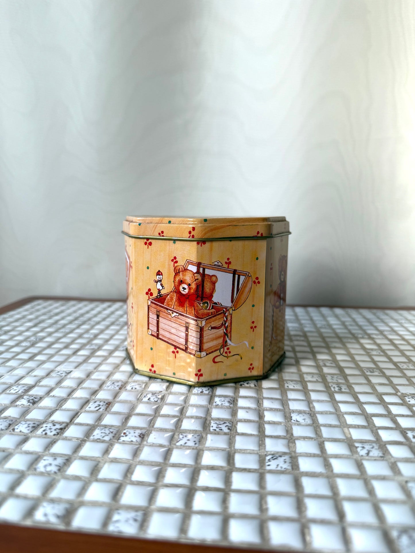 Vintage Teddy Bear Tin