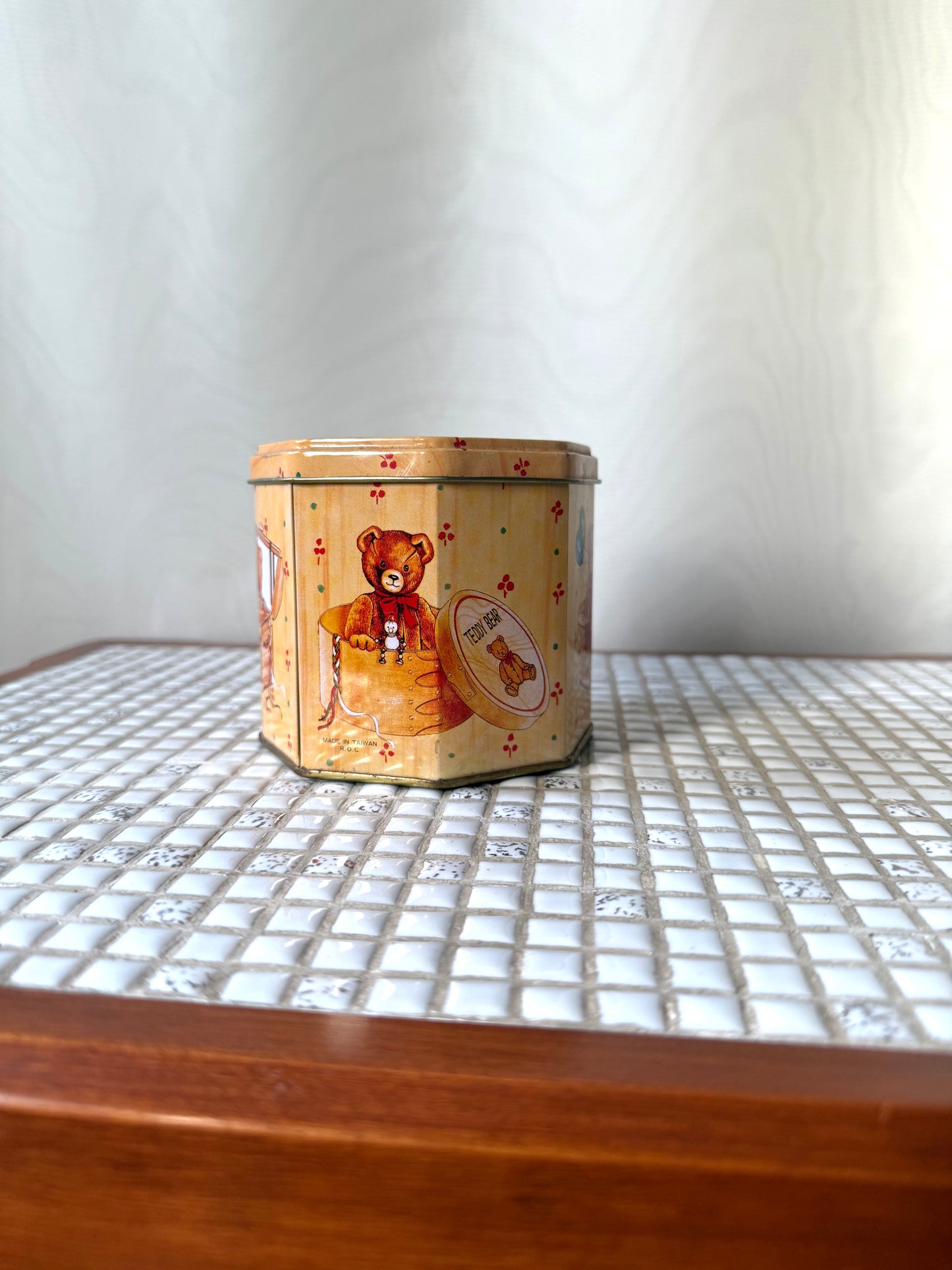 Vintage Teddy Bear Tin