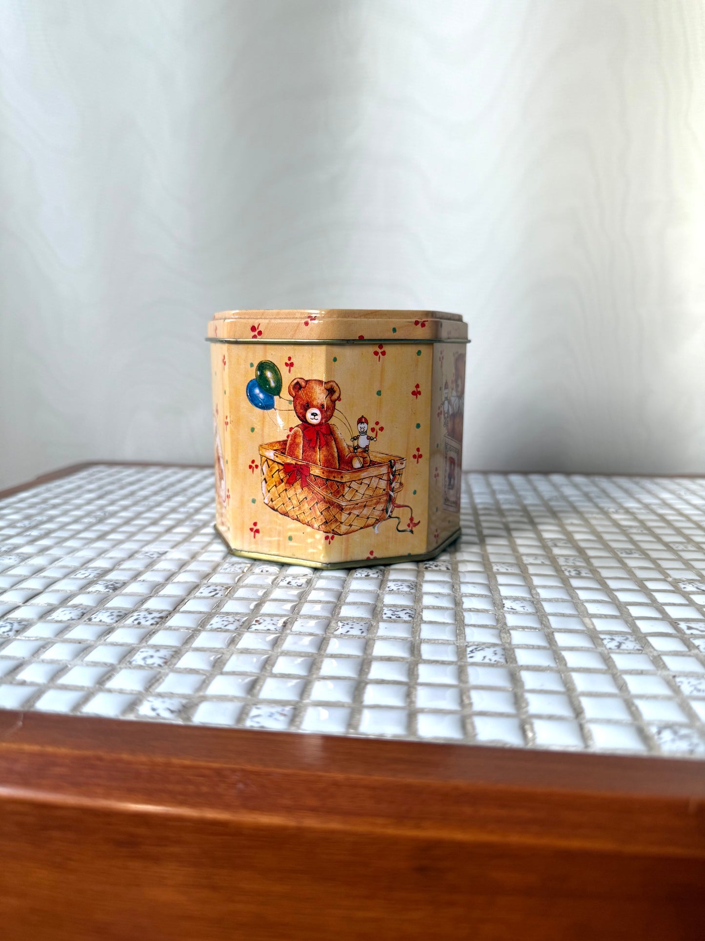 Vintage Teddy Bear Tin