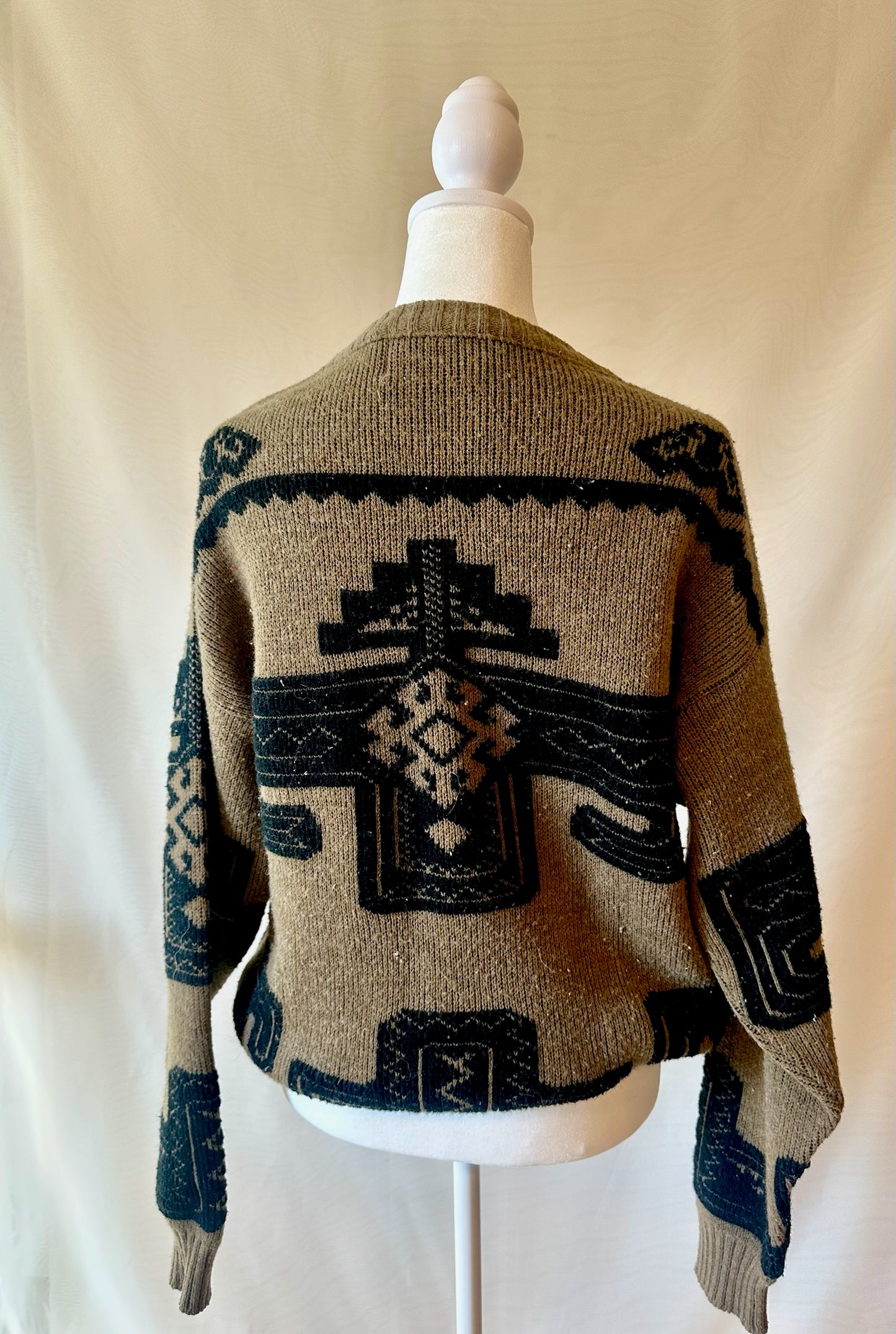 London Fog Sweater | Size Medium