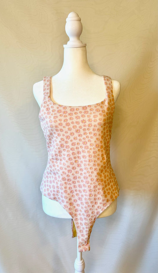 Pink Daisy Bodysuit | Size Medium