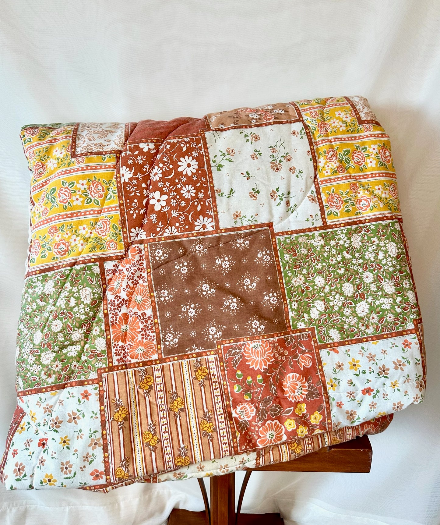 Floral Patchwork-style Comforter