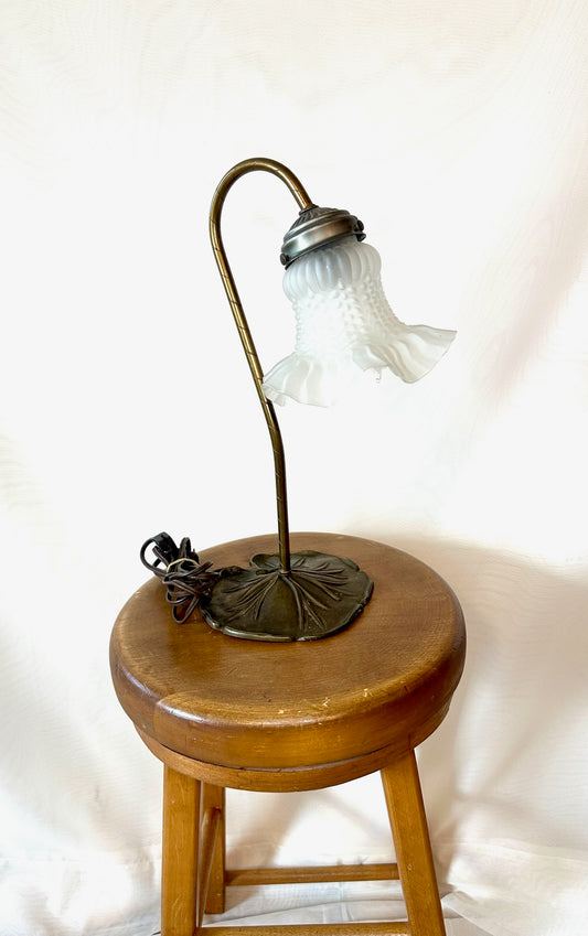 Lillypad Lamp