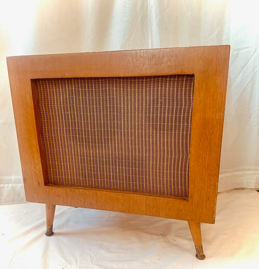 Vintage Brown Wood Speaker| Local Pickup Only