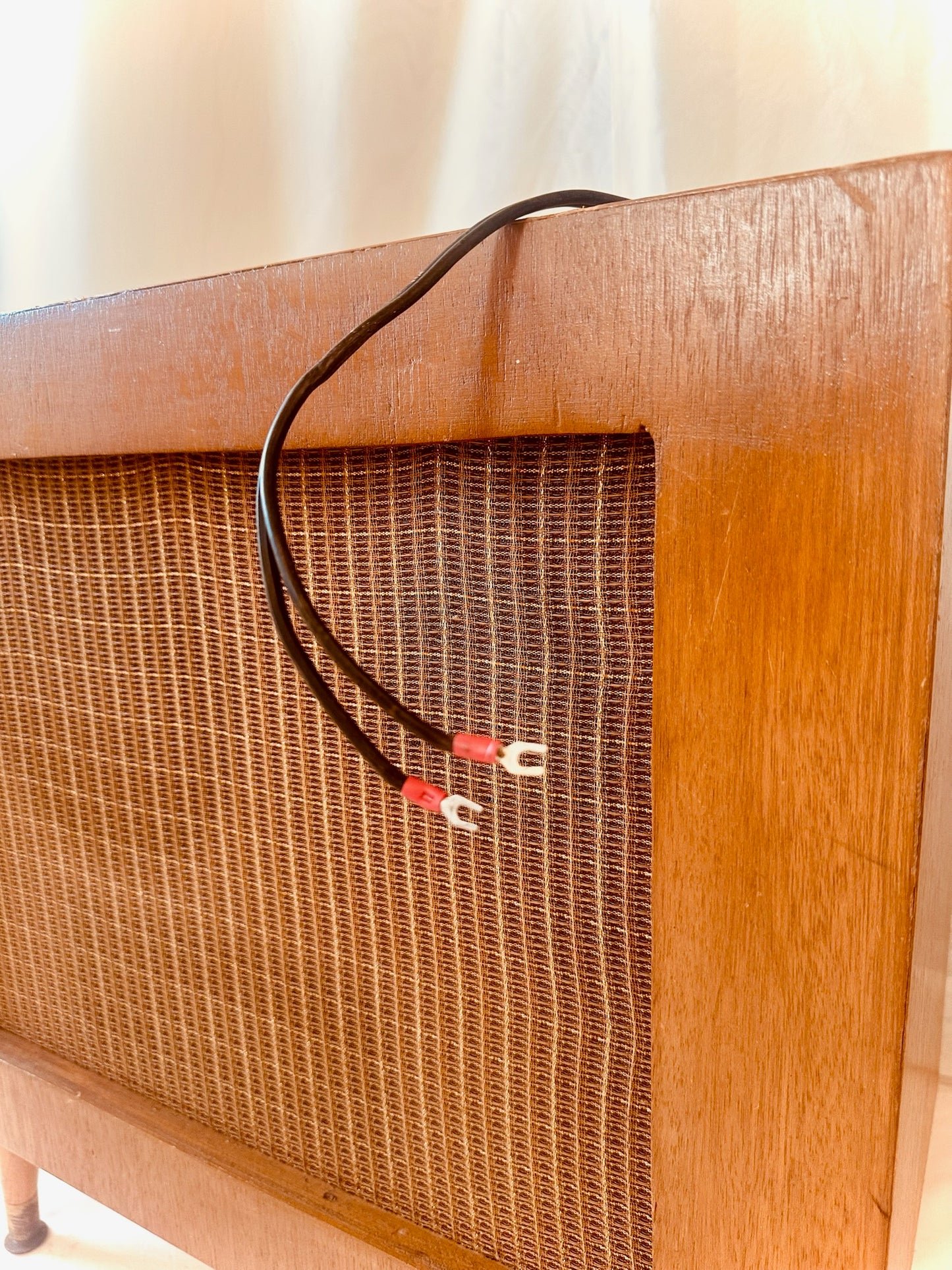 Vintage Brown Wood Speaker| Local Pickup Only