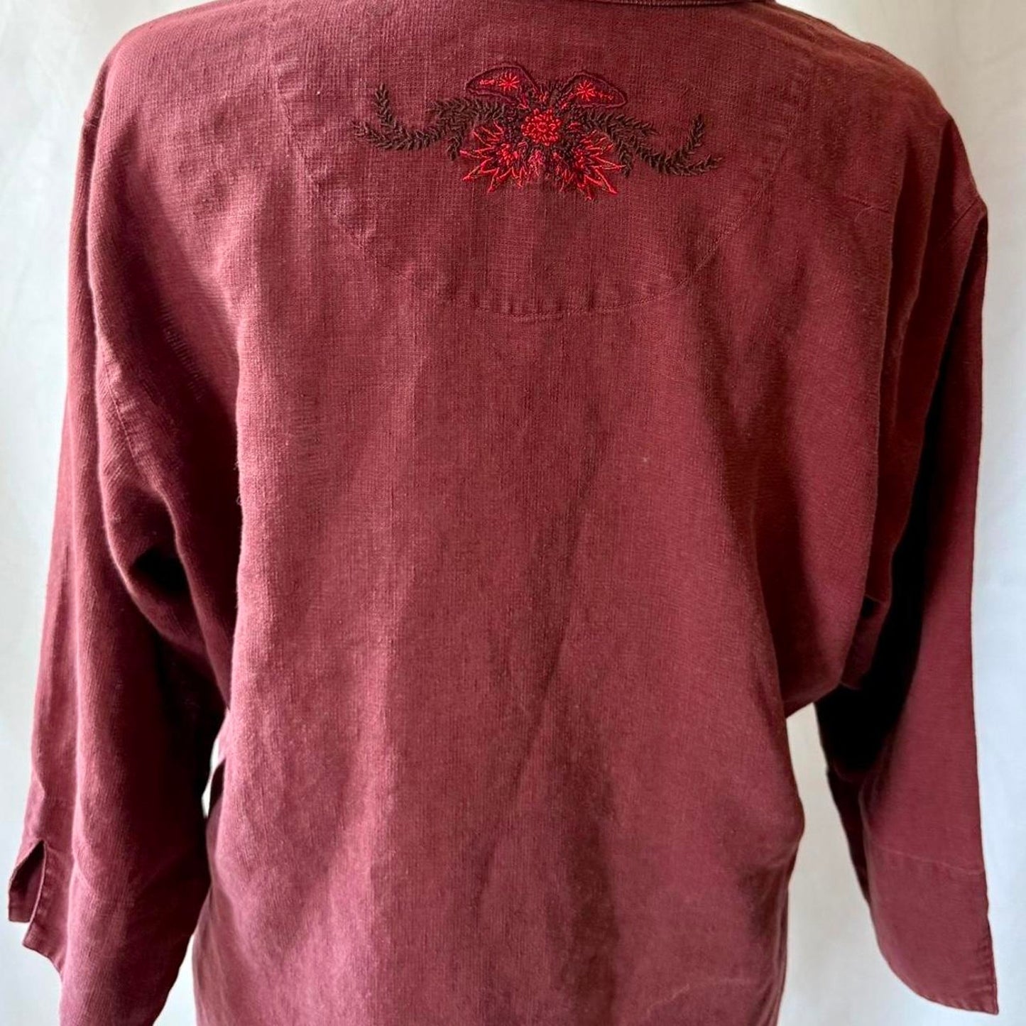 Womens embroidered patagonia button up shirt