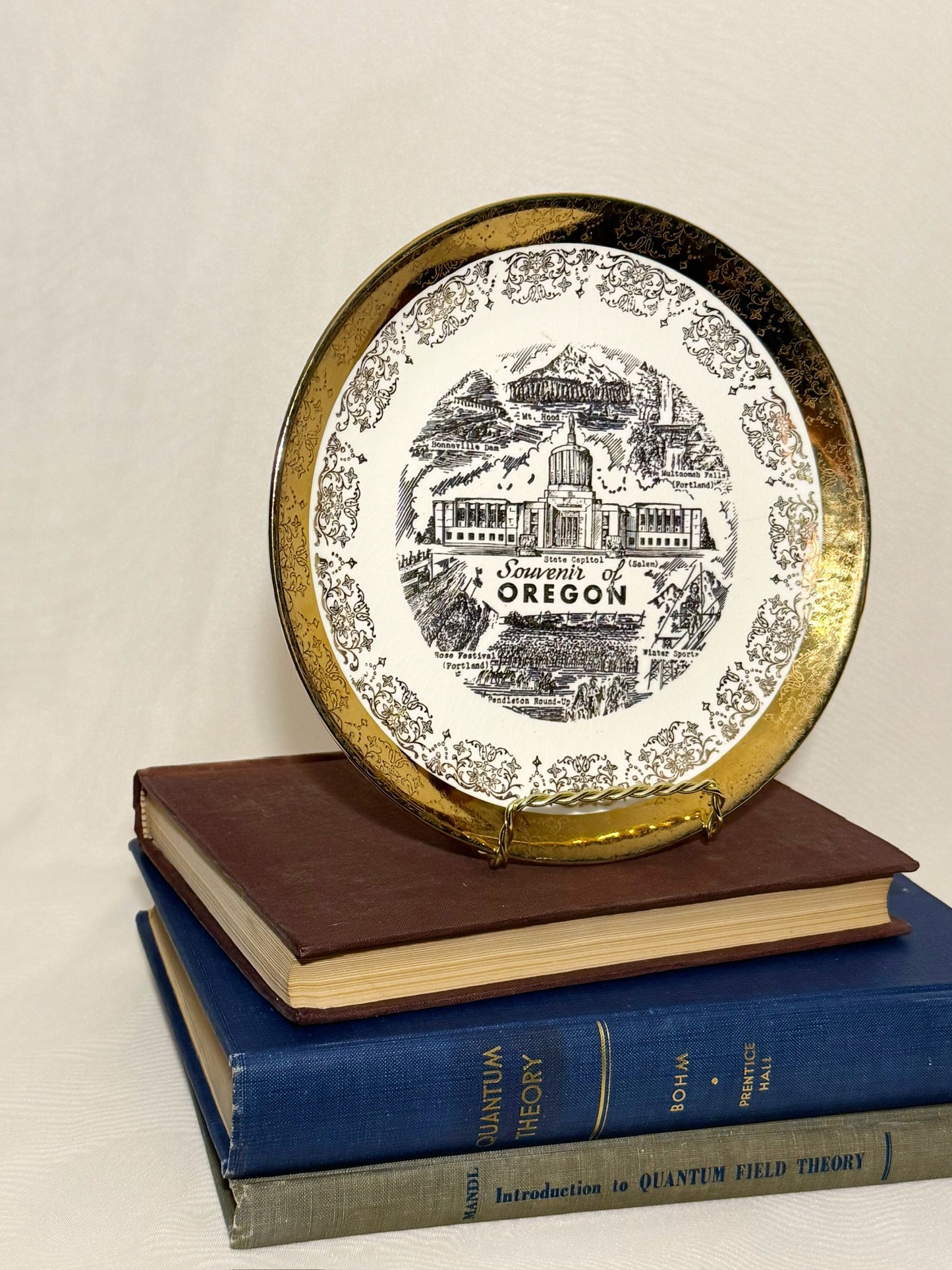 State of Oregon 22k Etched Collectors Plate