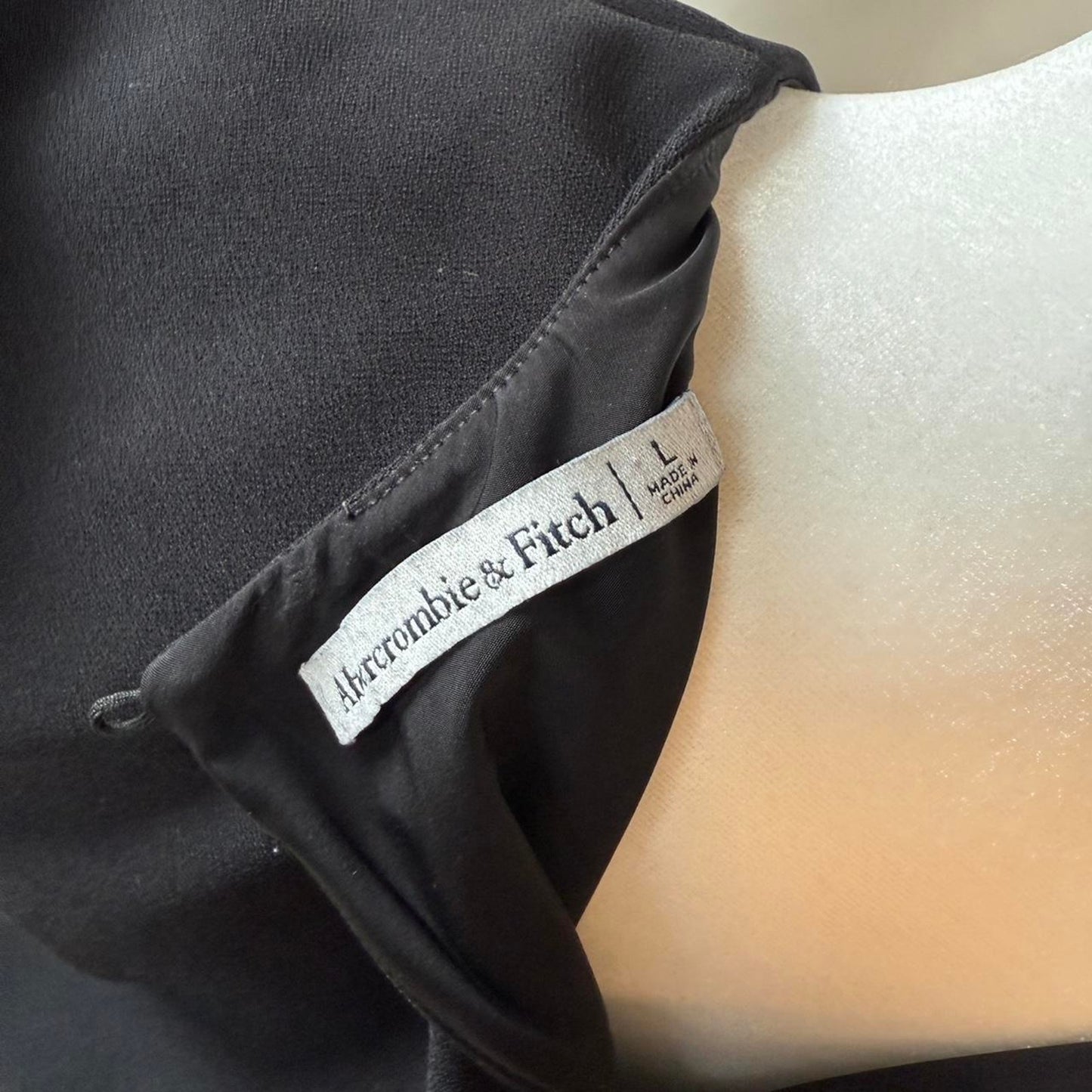 Abercrombie fitch black top