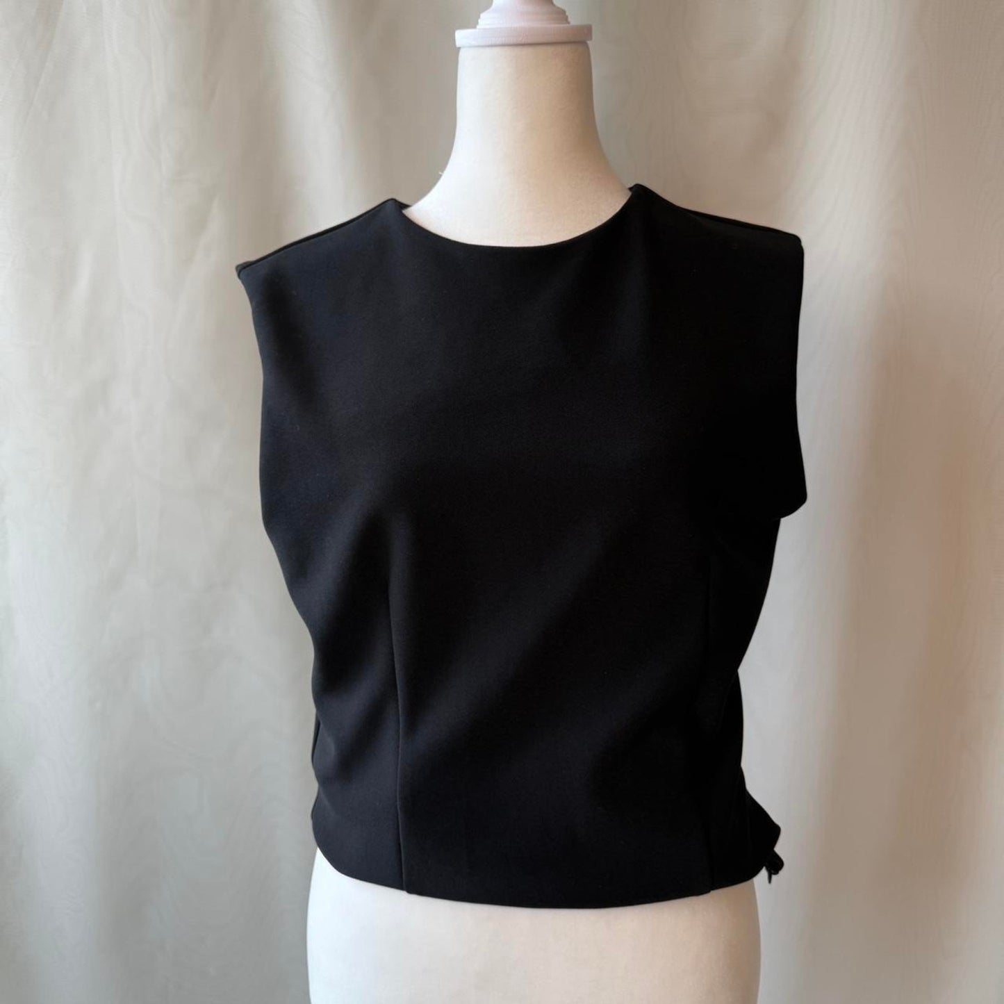 Abercrombie fitch black top