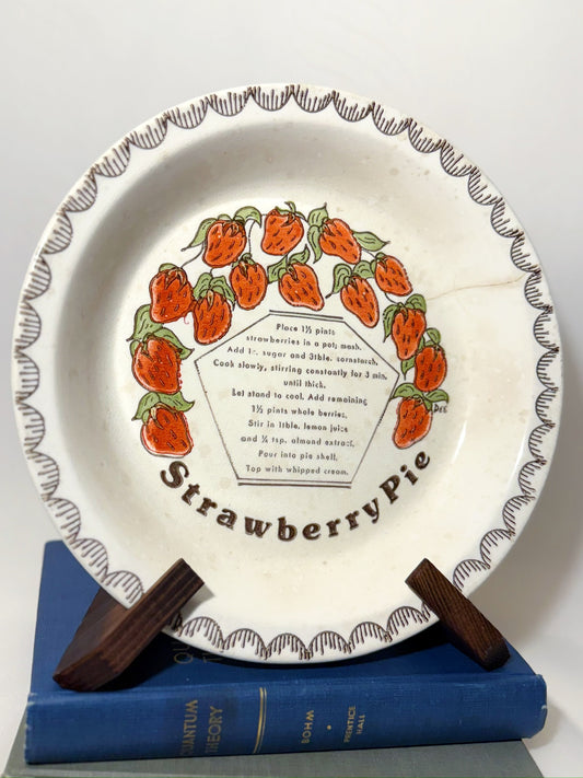 Stoneware Strawberry Pie Pan
