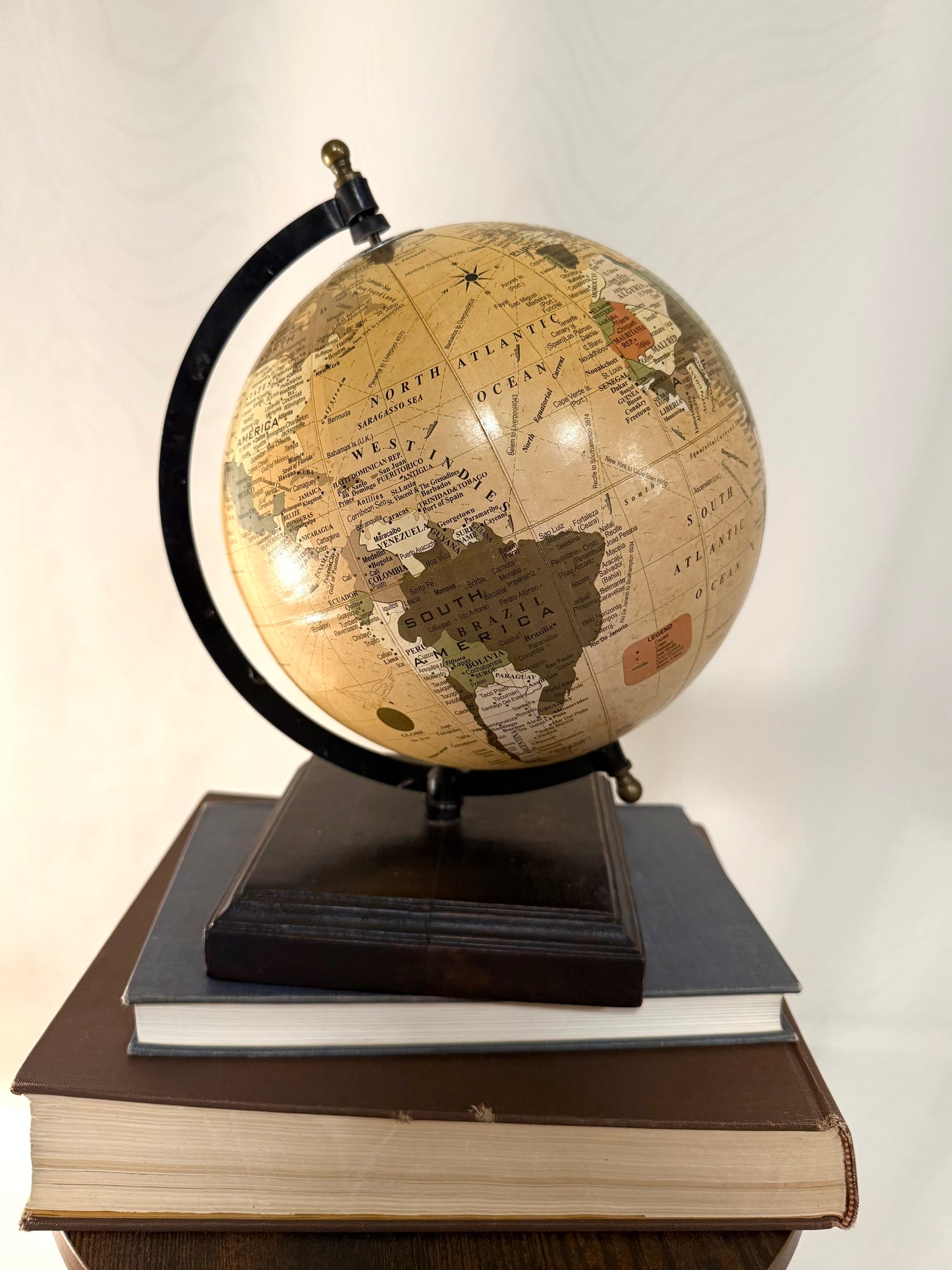 2008 Vintage-Style Desk Globe with Stand