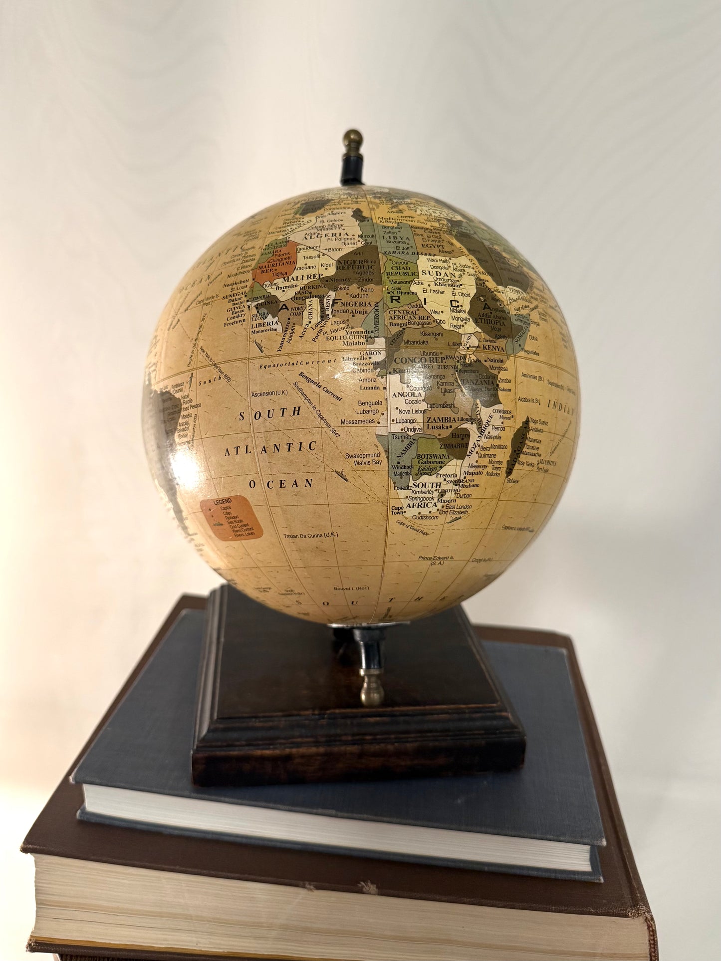 2008 Vintage-Style Desk Globe with Stand