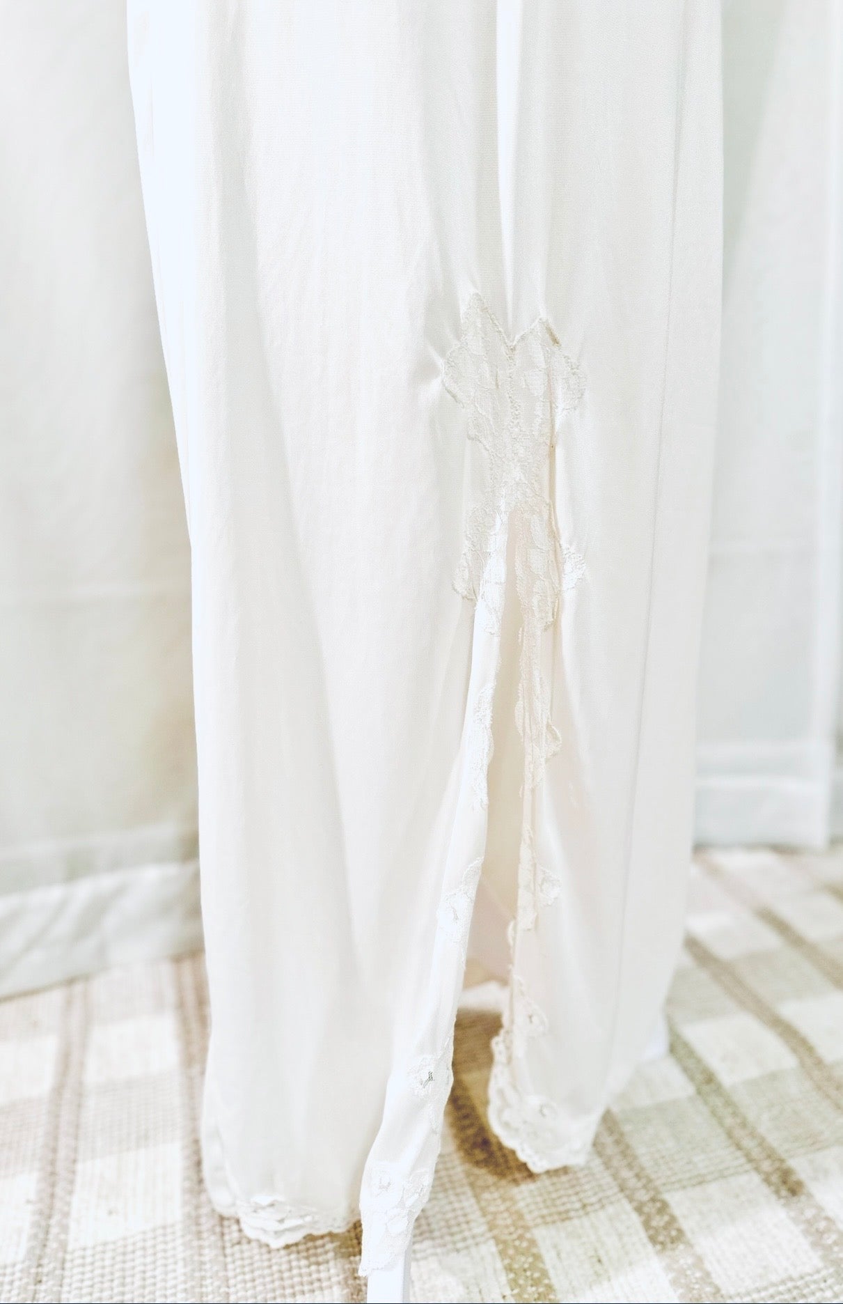 Vintage Slip