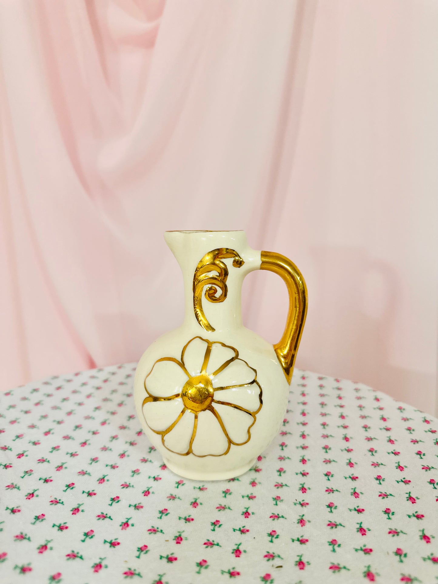 Golden Flower Mini Pitcher Vase