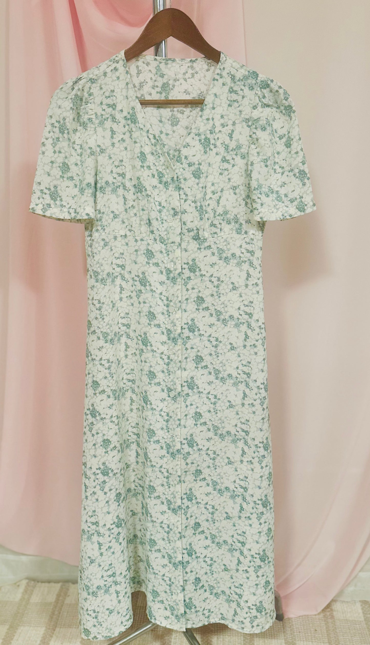 Handmade Green Floral Button-Front Dress – Small/Medium