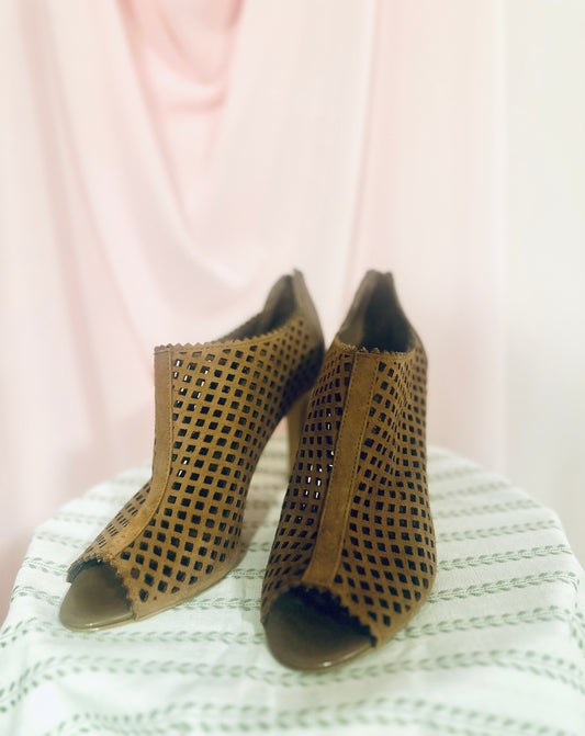 Marc Fisher Perforated Ankle Booties – Size 8M, Brown Leather