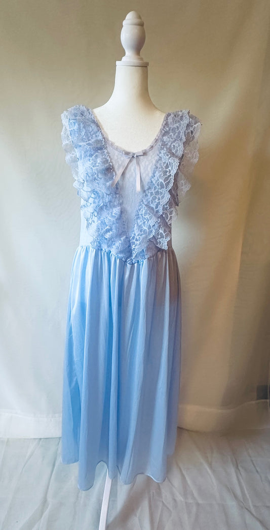 Vintage Light Purple Nightgown| Size Medium/Large