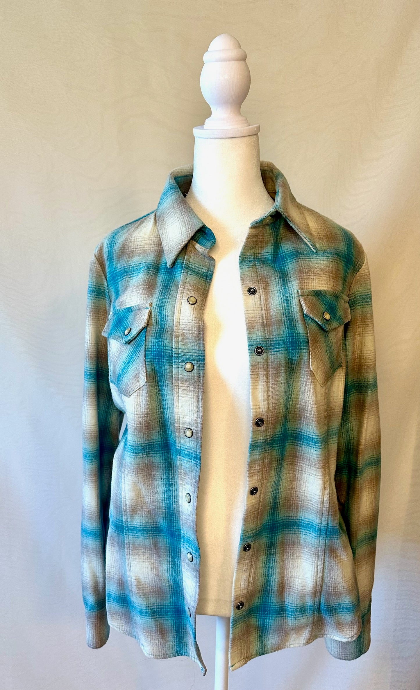Pendleton Plaid Flannel | Size Medium