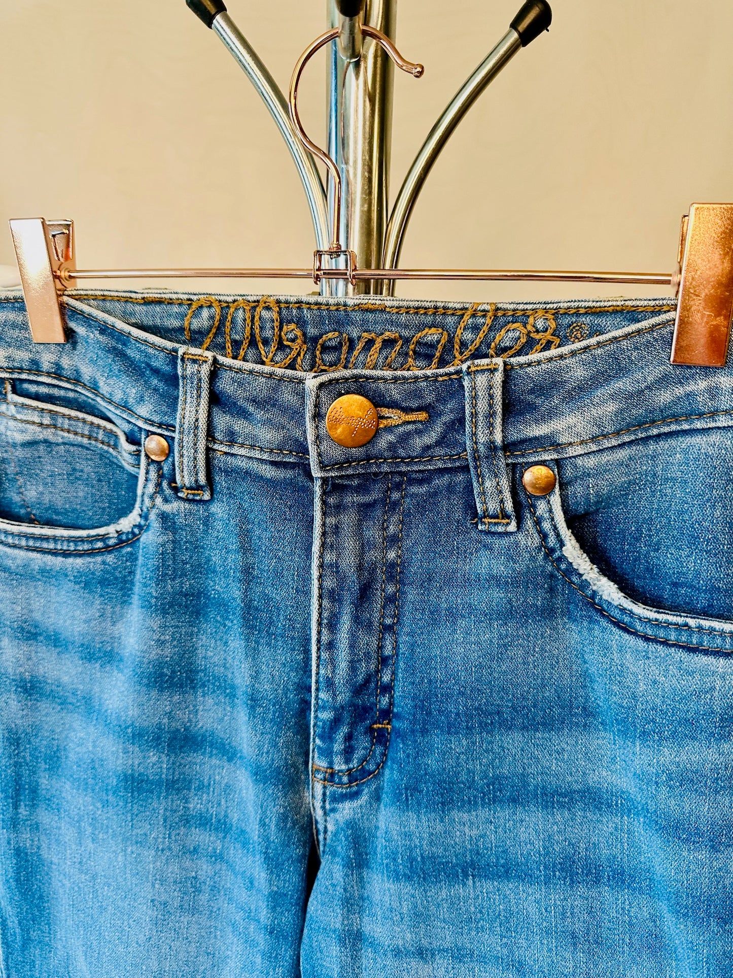 Wrangler Retro Medium Wash Jeans