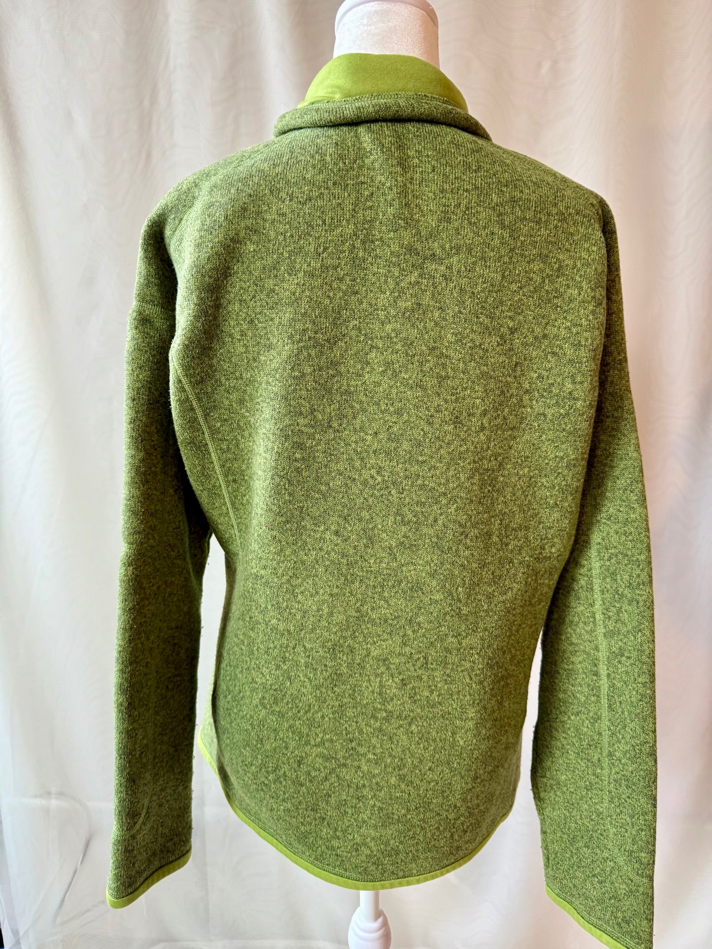 Green Patagonia Fleece Jacket | Size L