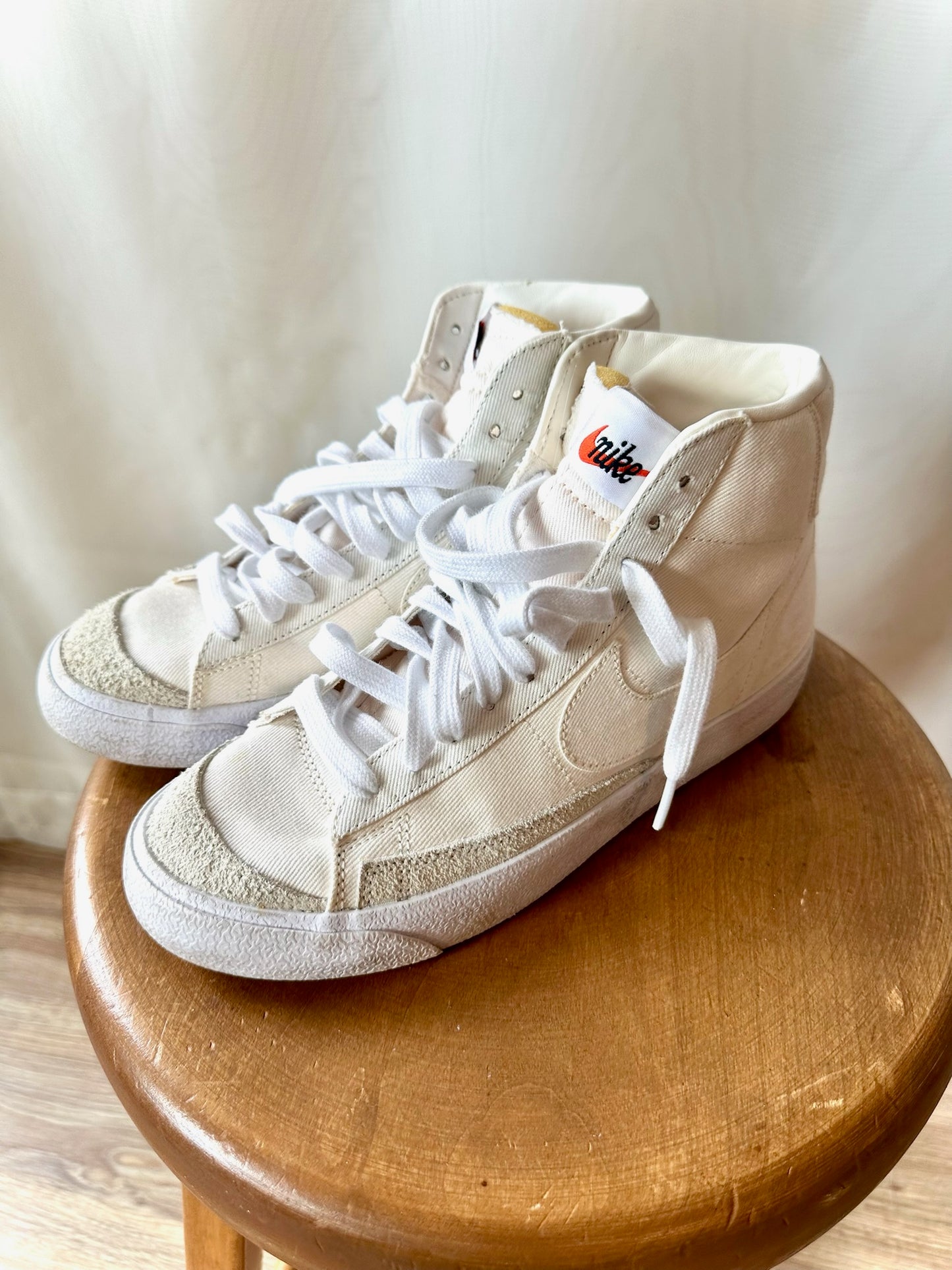 Nike Blazer Mid ’77 Sneakers