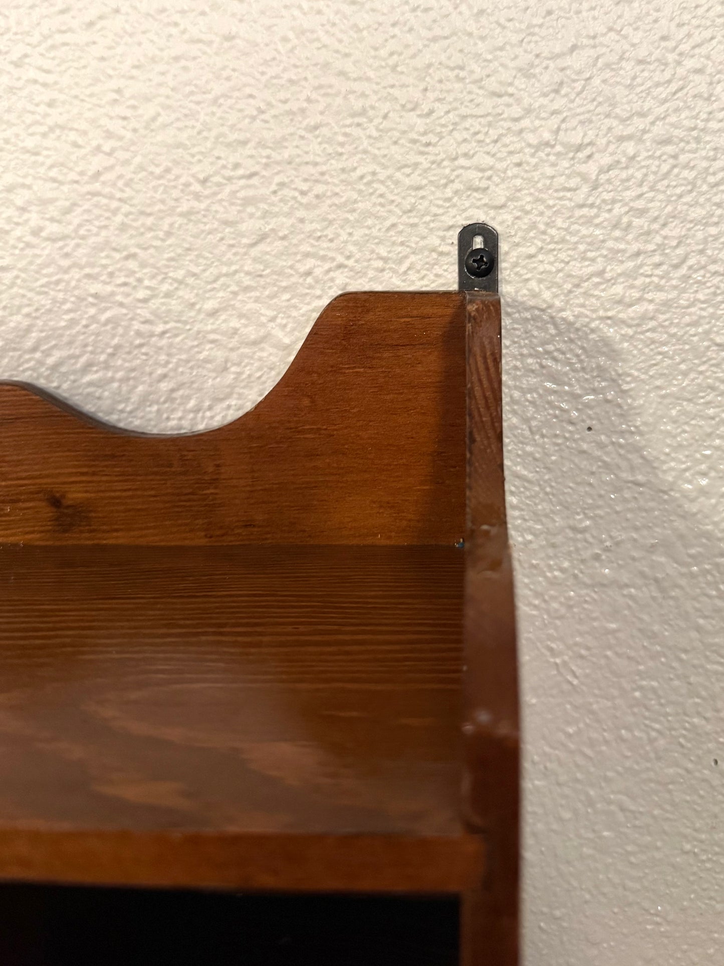Vintage Wooden Trinket Shelf/mail organizer